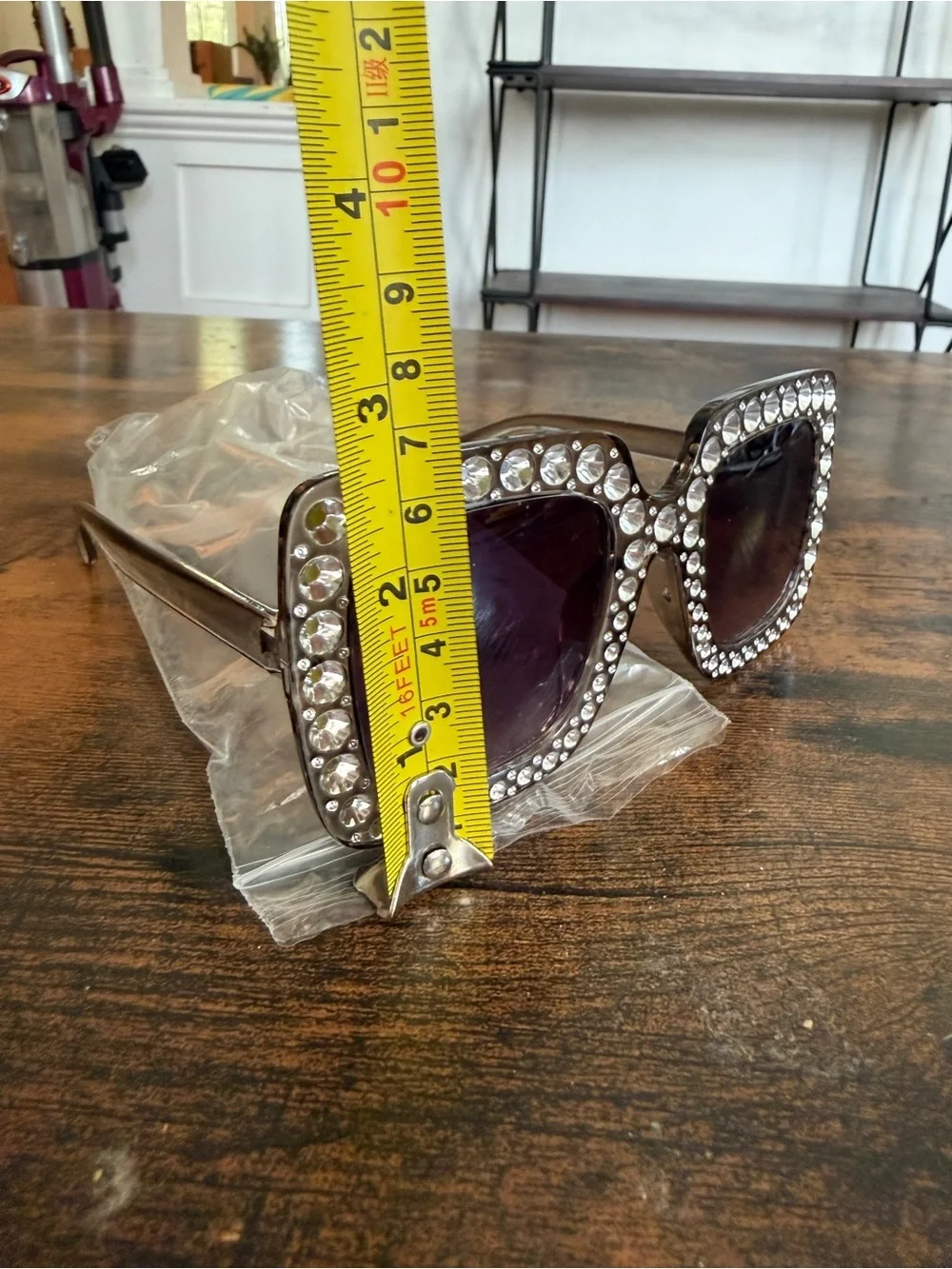 Crystal-Embellished Square Sunglasses in Black fashion glasses